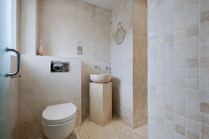 Photo 22- click for photo gallery